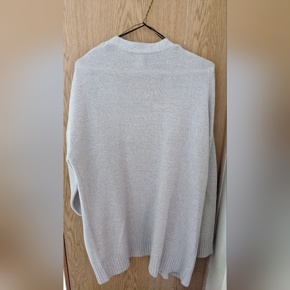 Women’s H&M Divided Cardigan, Size L - Picture 6 of 10